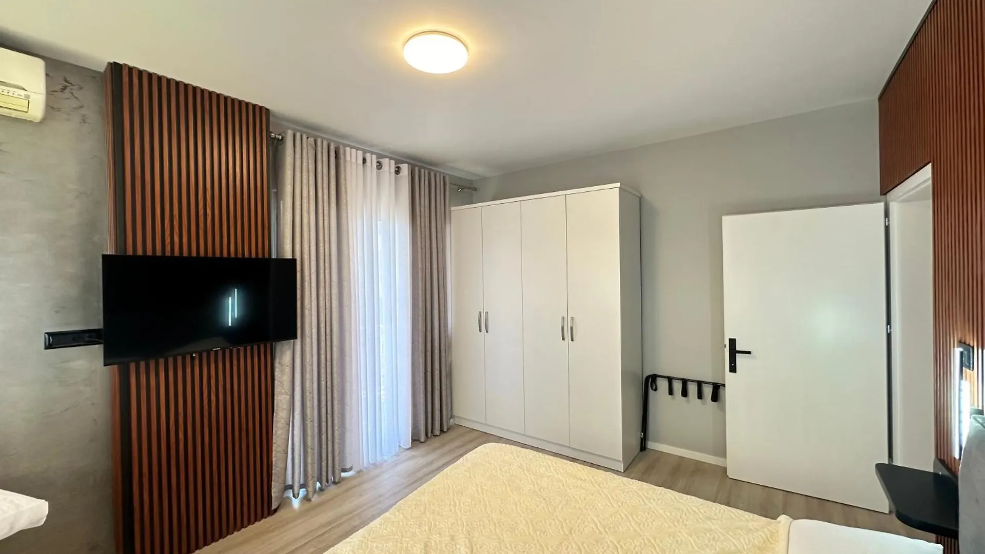 Pogradec Apartment Albania